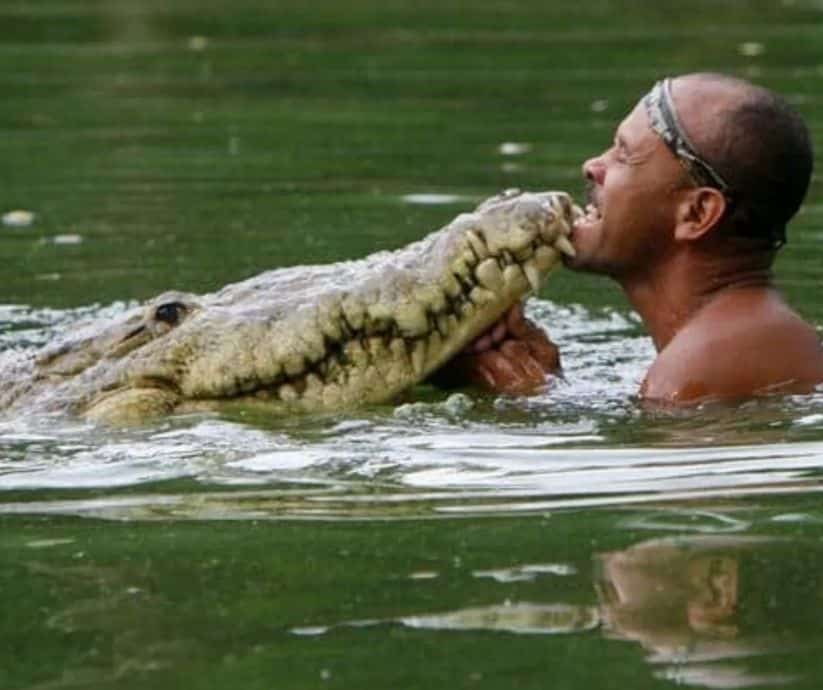 Meet Chito, the Crocodile Whisperer of Tárcoles, who swam with a rescued croc for over a decade. Yes, it really happened