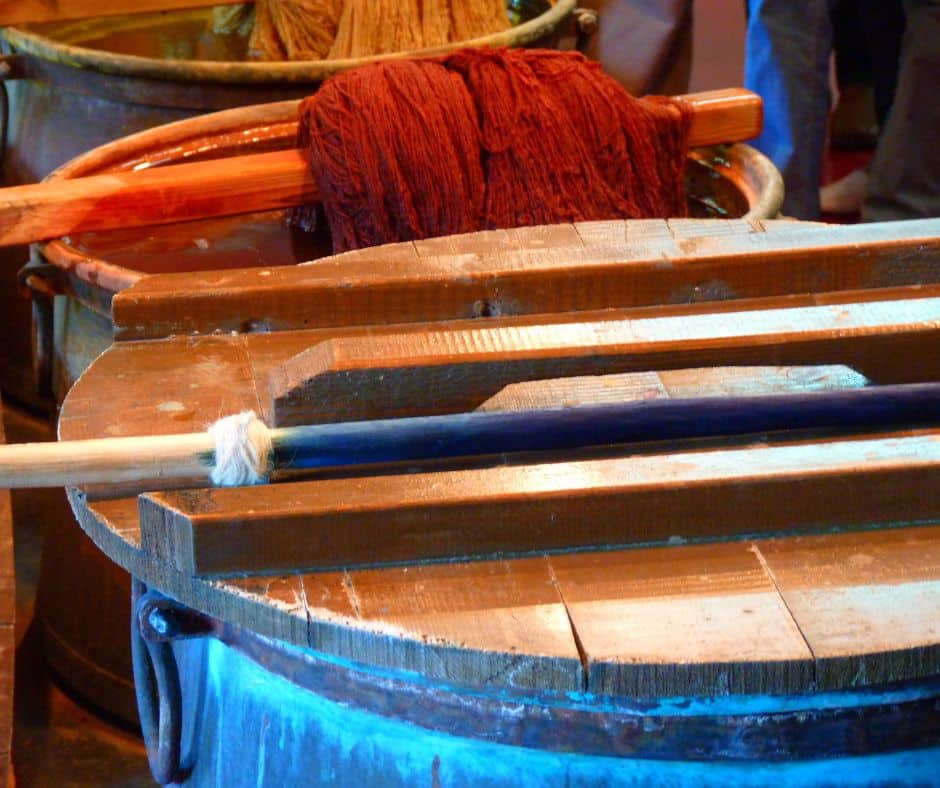 Costa Rica’s rainforest is colouring fashion with indigo, achiote & teak. Discover the botanical dye revival.