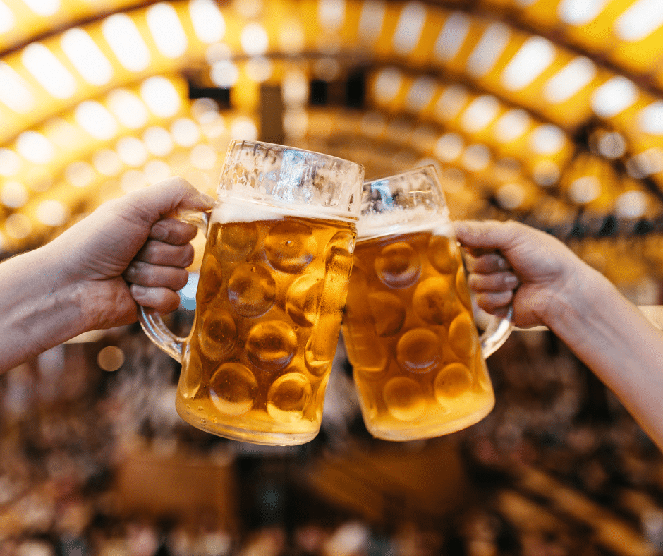 Oktoberfest in Costa Rica blends Bavarian beer with tropical beaches, craft brews, and pura vida. Prost in paradise! 🍺🌴