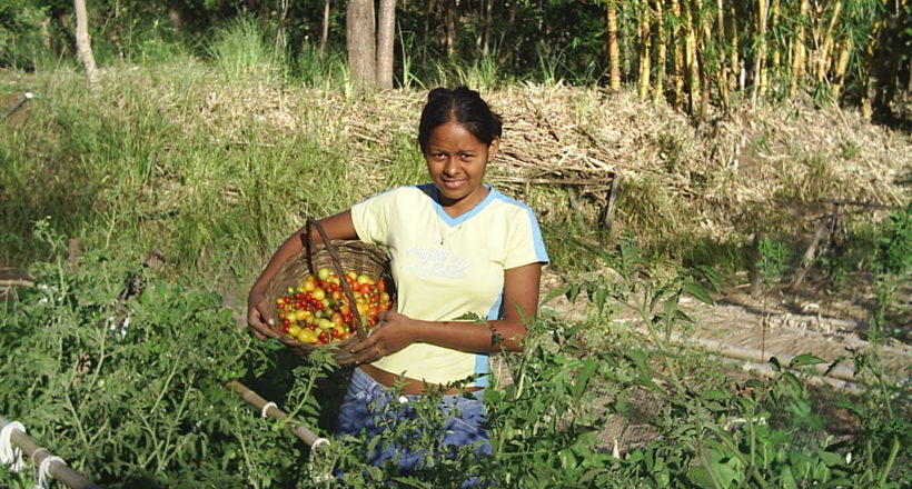 Gardening for the Future of Guanacaste