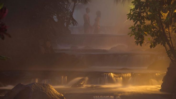 Cool Places – THE TABACÓN HOT SPRINGS BY NIGHT