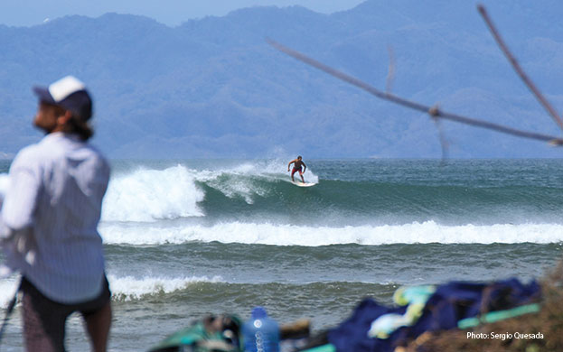 Costa-Rica-Boca-Barranca-Surf-Spot-reentry-the-boca-photo-Sergio-Quesada