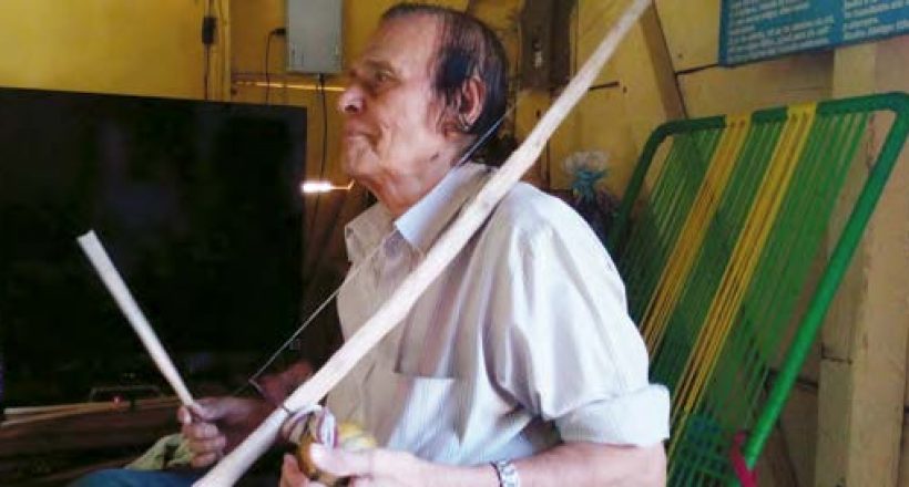 ISIDORO GUADAMUZ – Master of traditional quijongo instrument