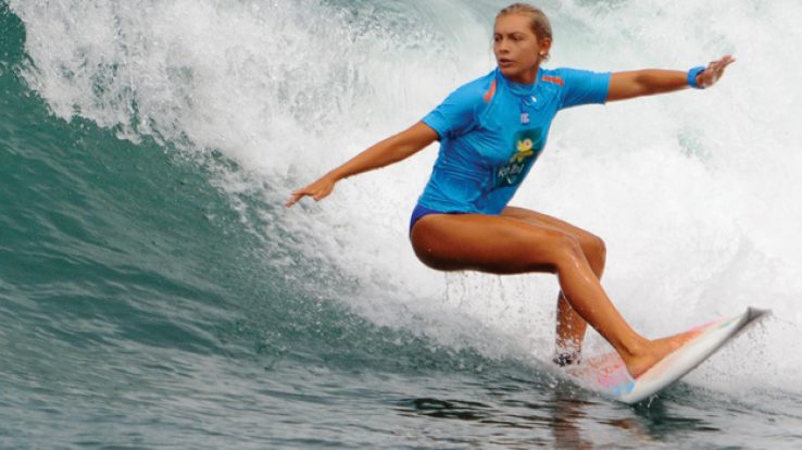 Leilani McGonagle: Surfing Profile Costa Rica