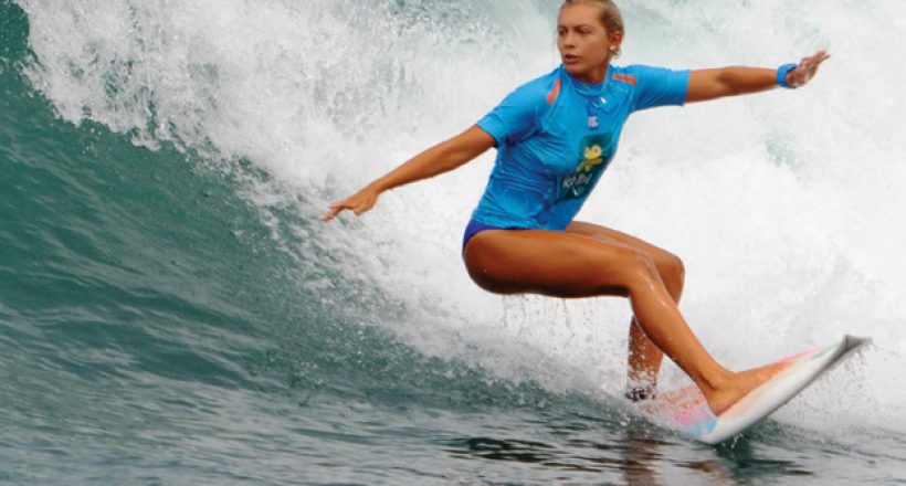 Leilani McGonagle: Surfing Profile Costa Rica