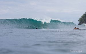 Playa-Hermosa-Costa-Rica-Surfing-waves-you've-missed-Photo-Esteban-Delgado