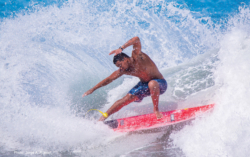 Terrazas-Playa-Hermosa-Surf-Spot-Carlos-Muñoz-Photo-Jorge-A.-Russell