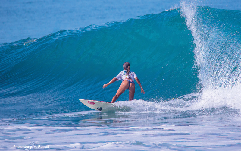 Terrazas-Playa-Hermosa-Surf-Spot-Sharon-Vargas-Photo-Jorge-A.-Russell