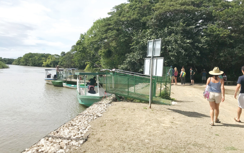 Palo-verde-boat-tour costa rica-dock