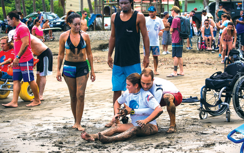 adaptive-surfing-costa-rica