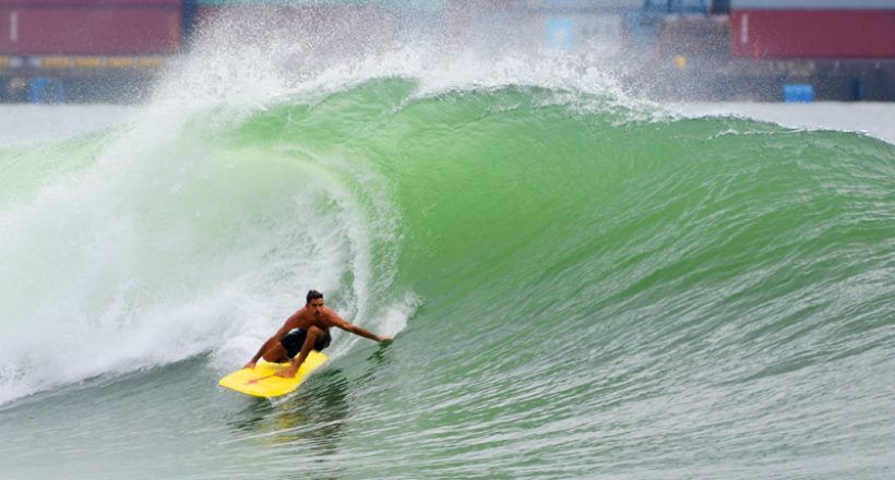 Surf Spot Costa Rica: Puerto Caldera