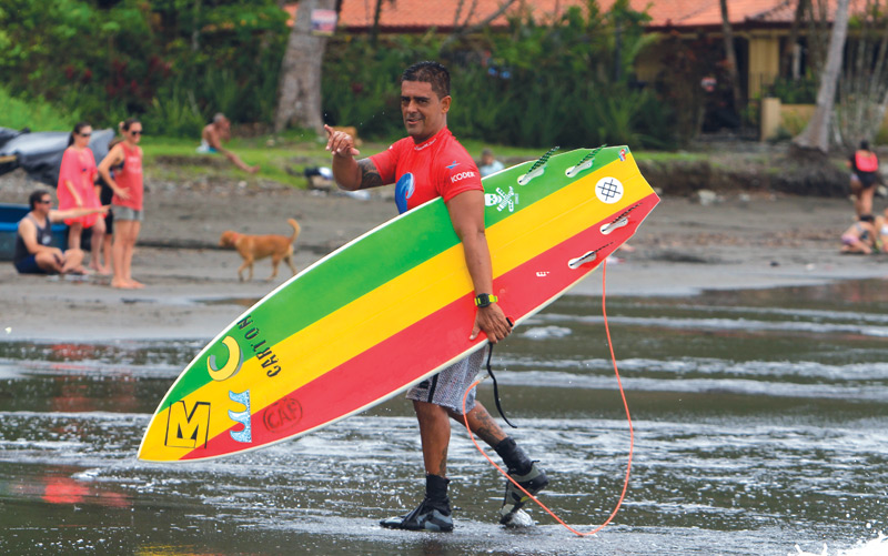 surfing-nation-magazine-john-barrantes-photo-lois-solano