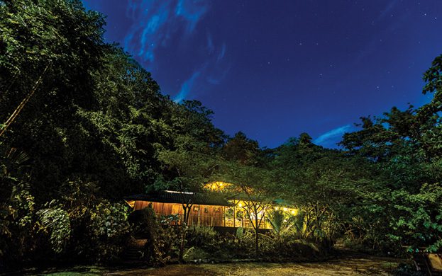 Ecolodge-Finca-bella-vista-night-sky-Ecotourism-in-Costa-Rica