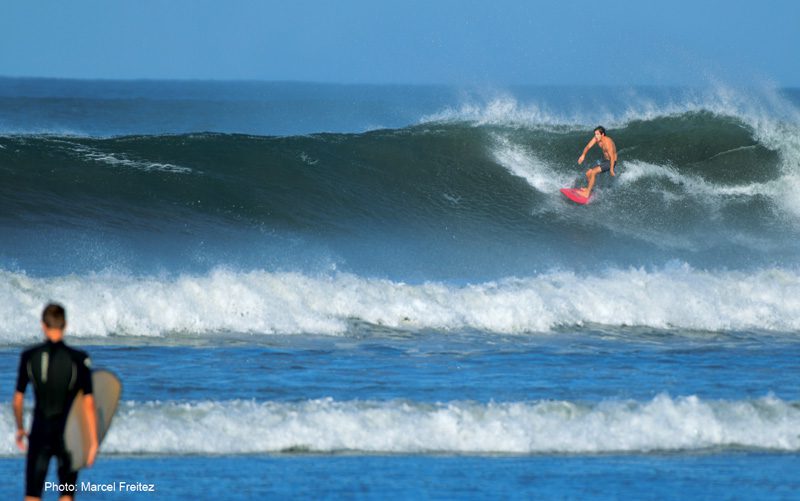 wave-lining-up-Playa-Guiones-Nosara Costa Rica Photo-marcel-Freitez