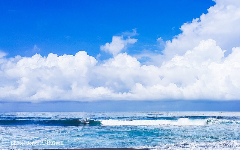 Playa-hermosa-view-costa-rica-surf-spot-photo-russell