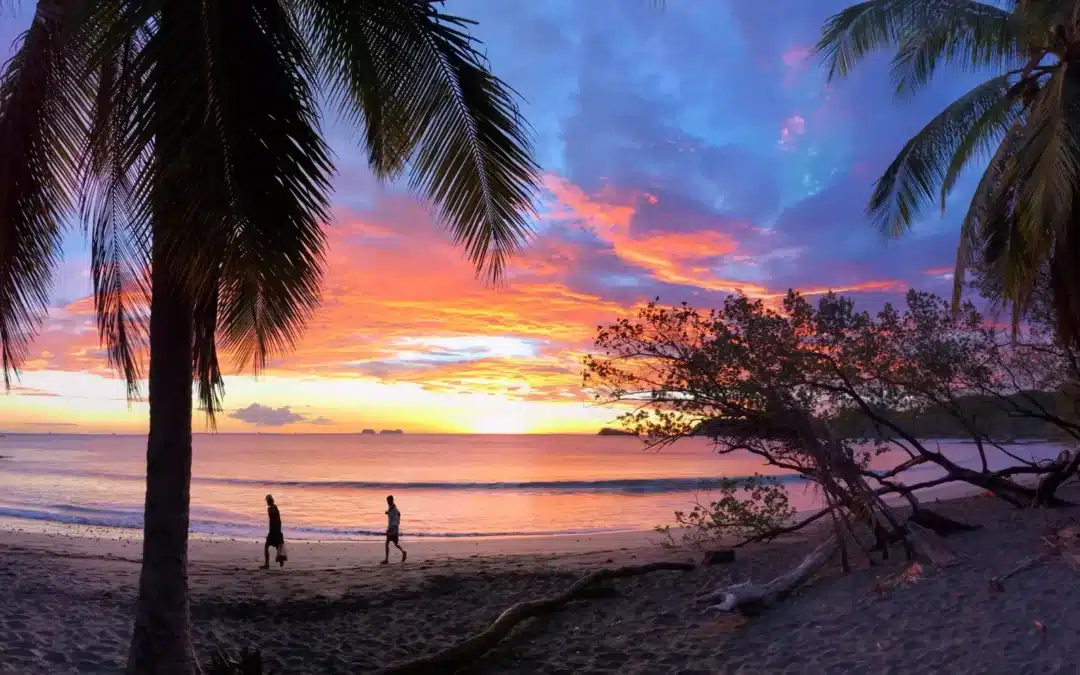 Chasing Sunsets in Costa Rica: Join the Nightly Migration to the Beach