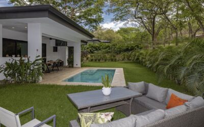 Casa Jardin Privado, Coco Bay Estates Lot 10