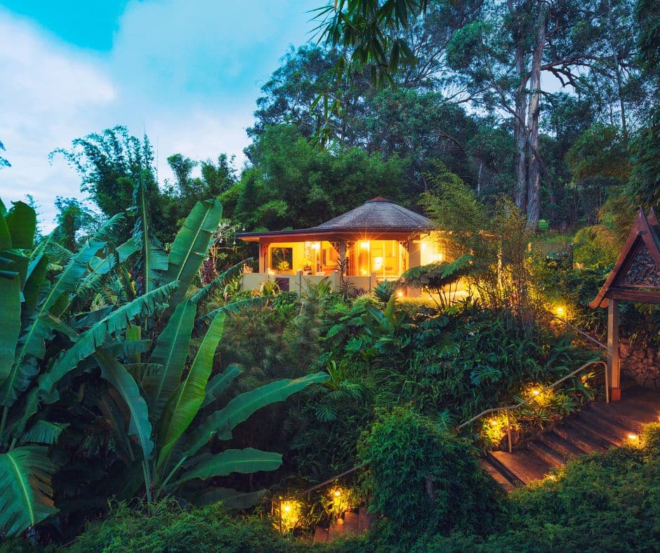 jungle bunker Costa Rica jungle bunker Costa Rica for the rich